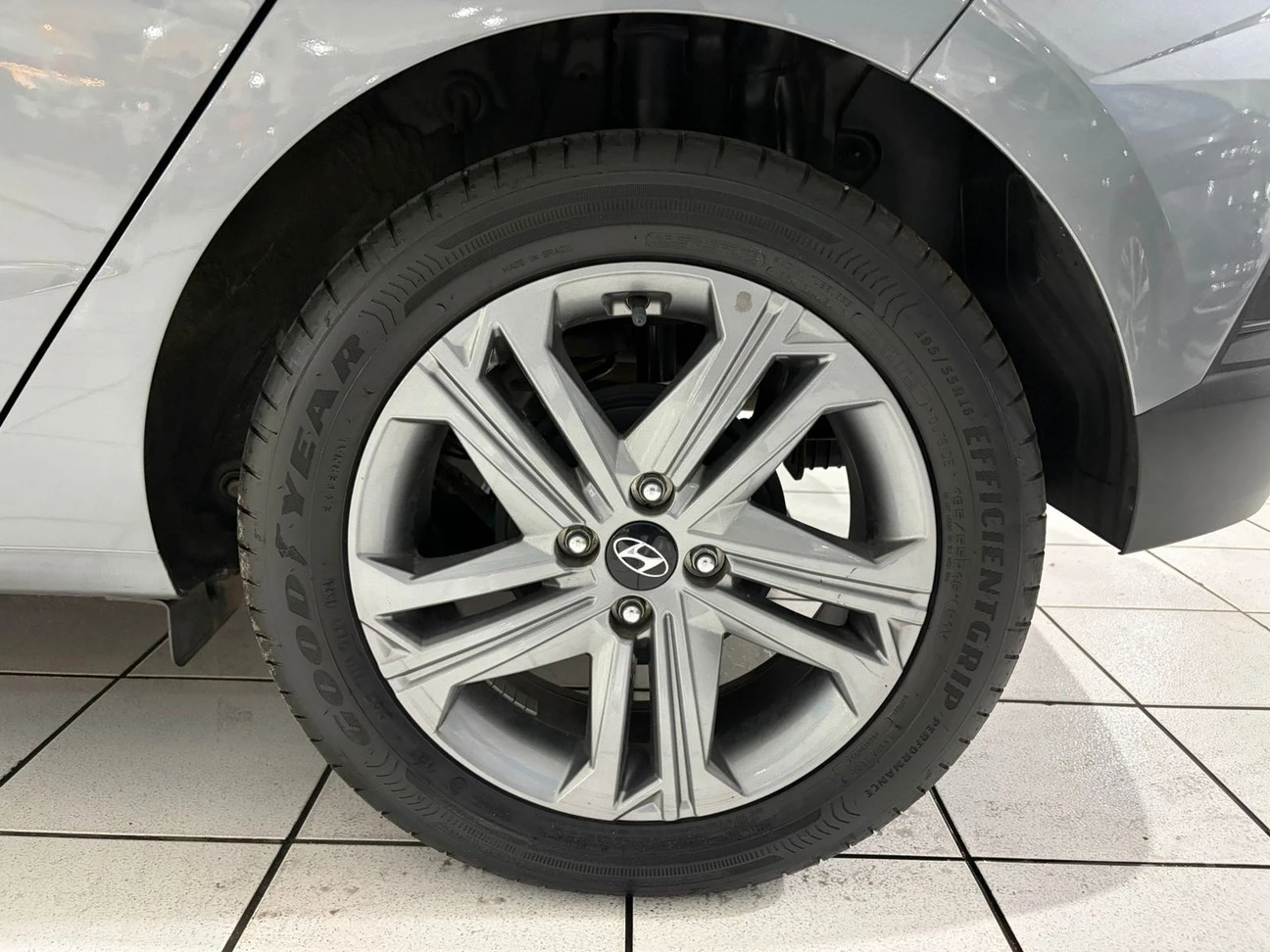 HYUNDAI HB20