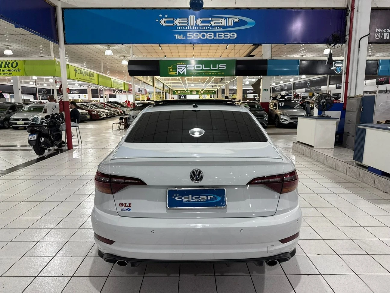 VOLKSWAGEN JETTA