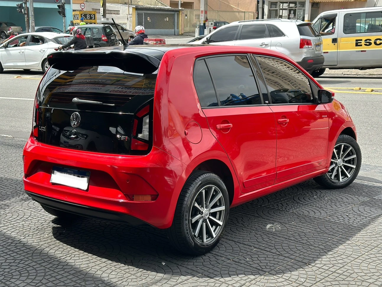 VOLKSWAGEN UP