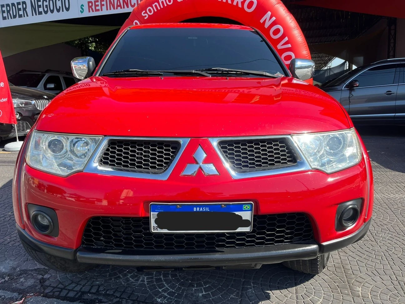 MITSUBISHI L200 TRITON