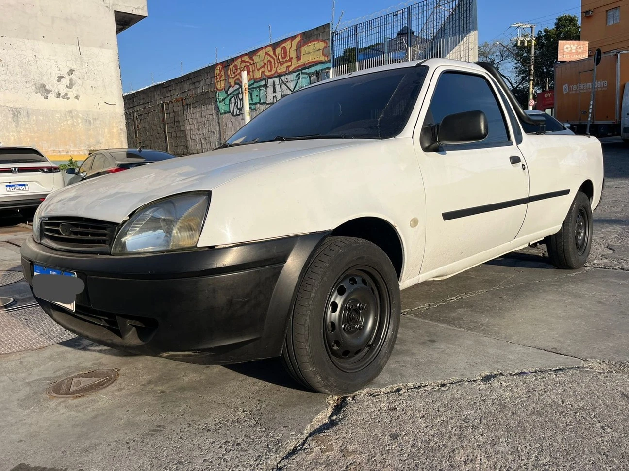 FORD COURIER