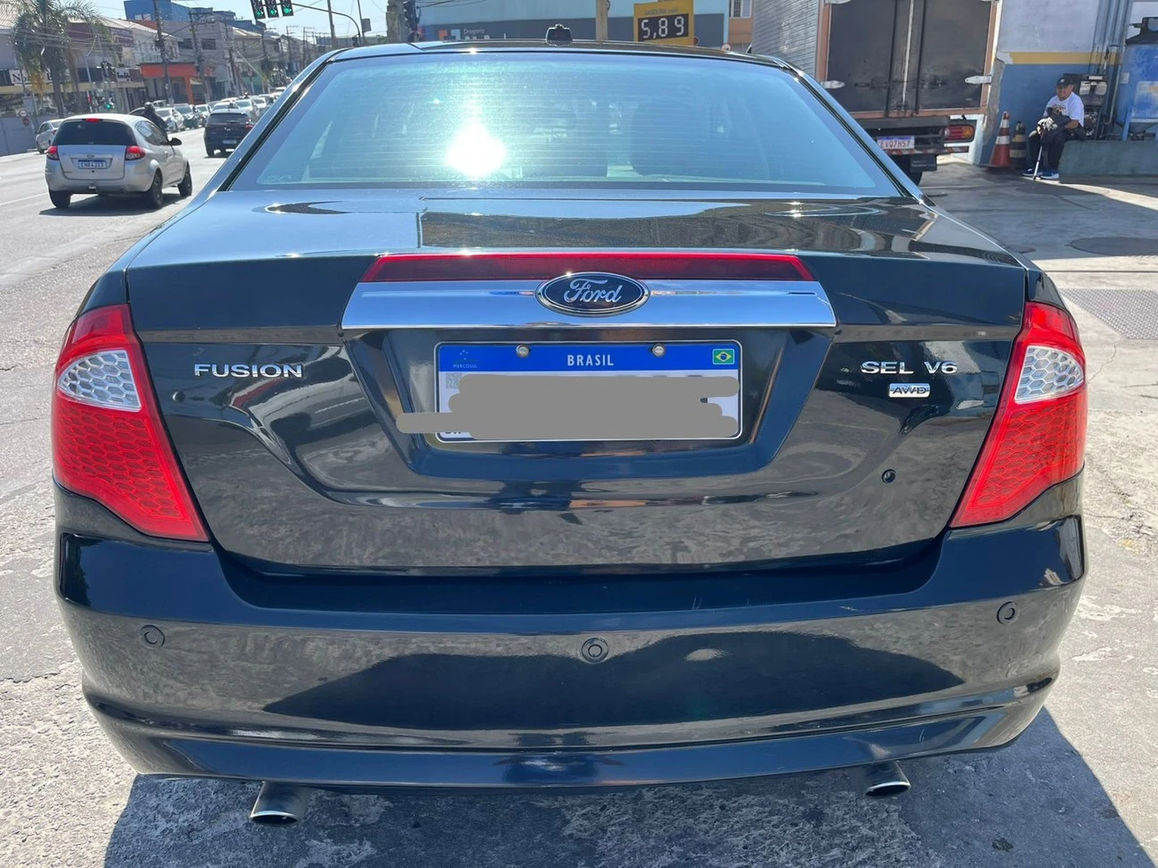FORD FUSION
