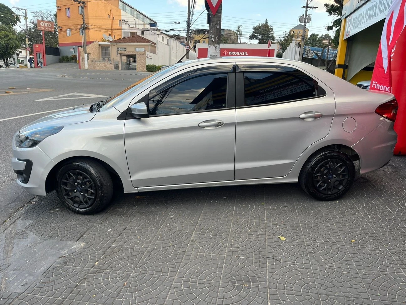 FORD KA