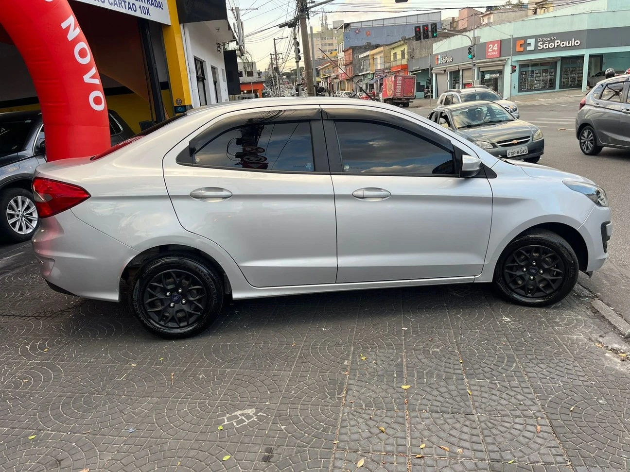 FORD KA