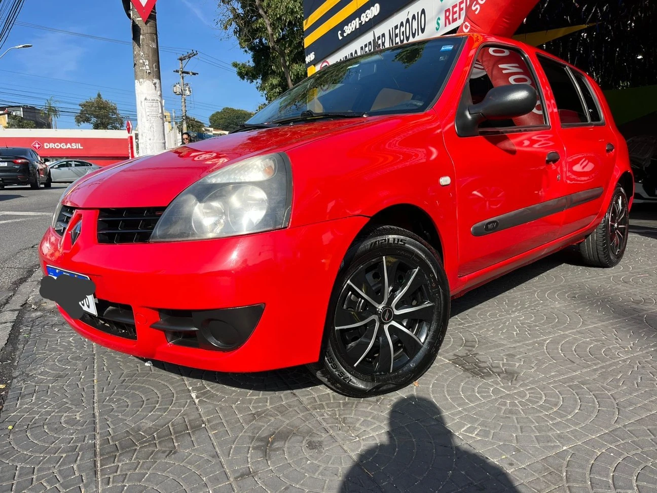 RENAULT CLIO
