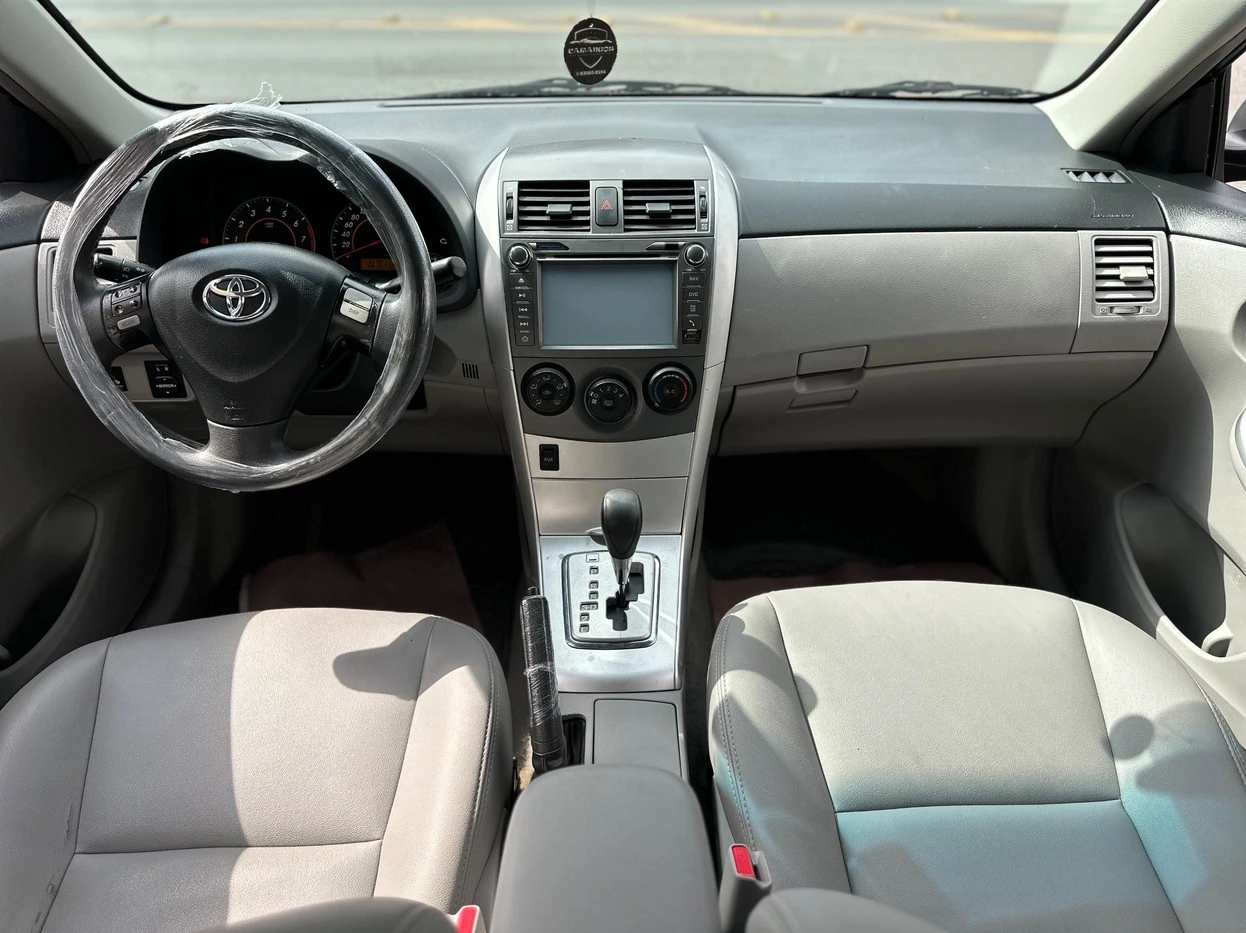 TOYOTA COROLLA