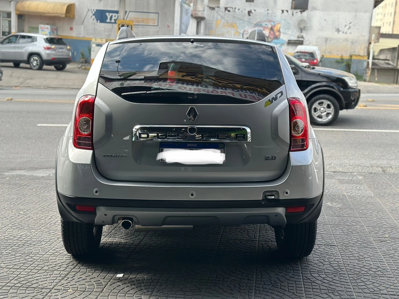 RENAULT DUSTER