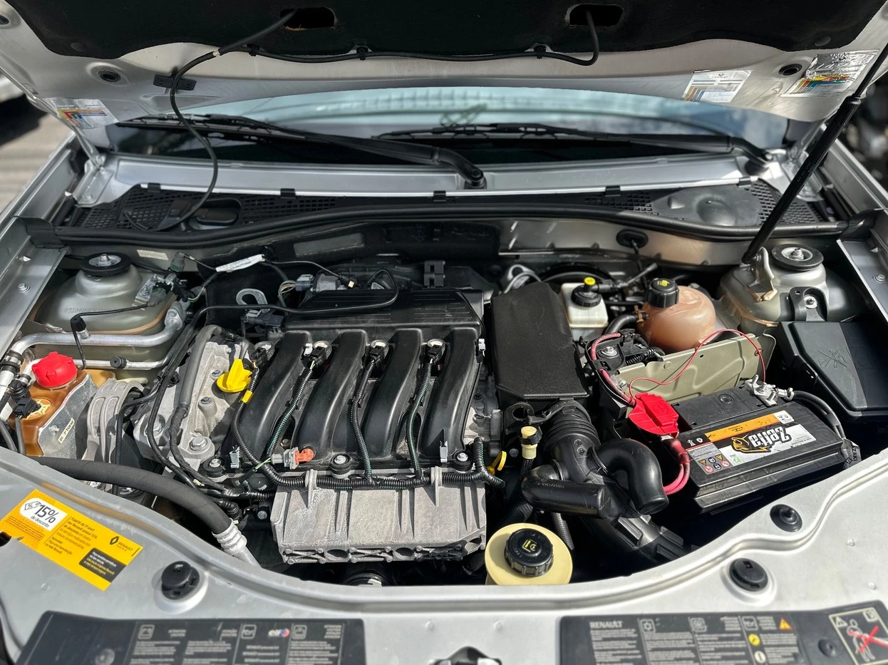 RENAULT DUSTER
