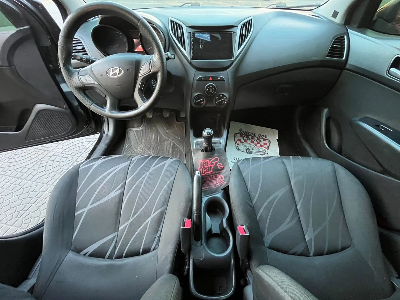 HYUNDAI HB20S