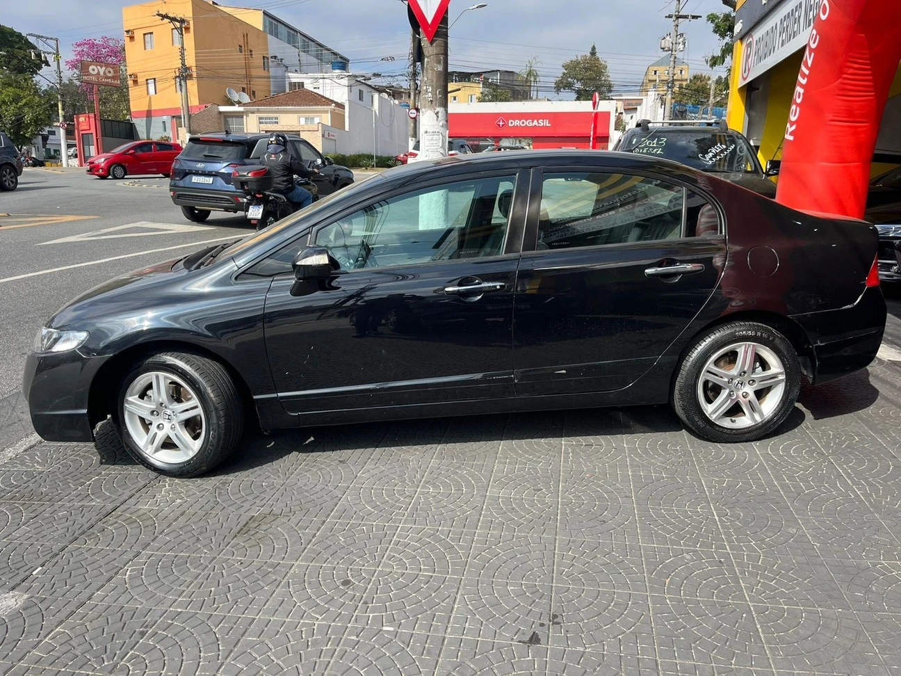 HONDA CIVIC