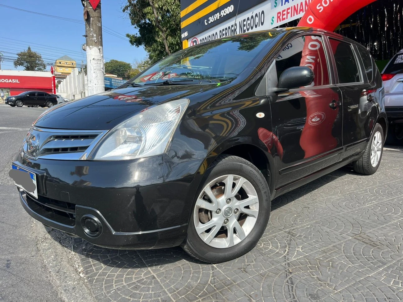 NISSAN LIVINA