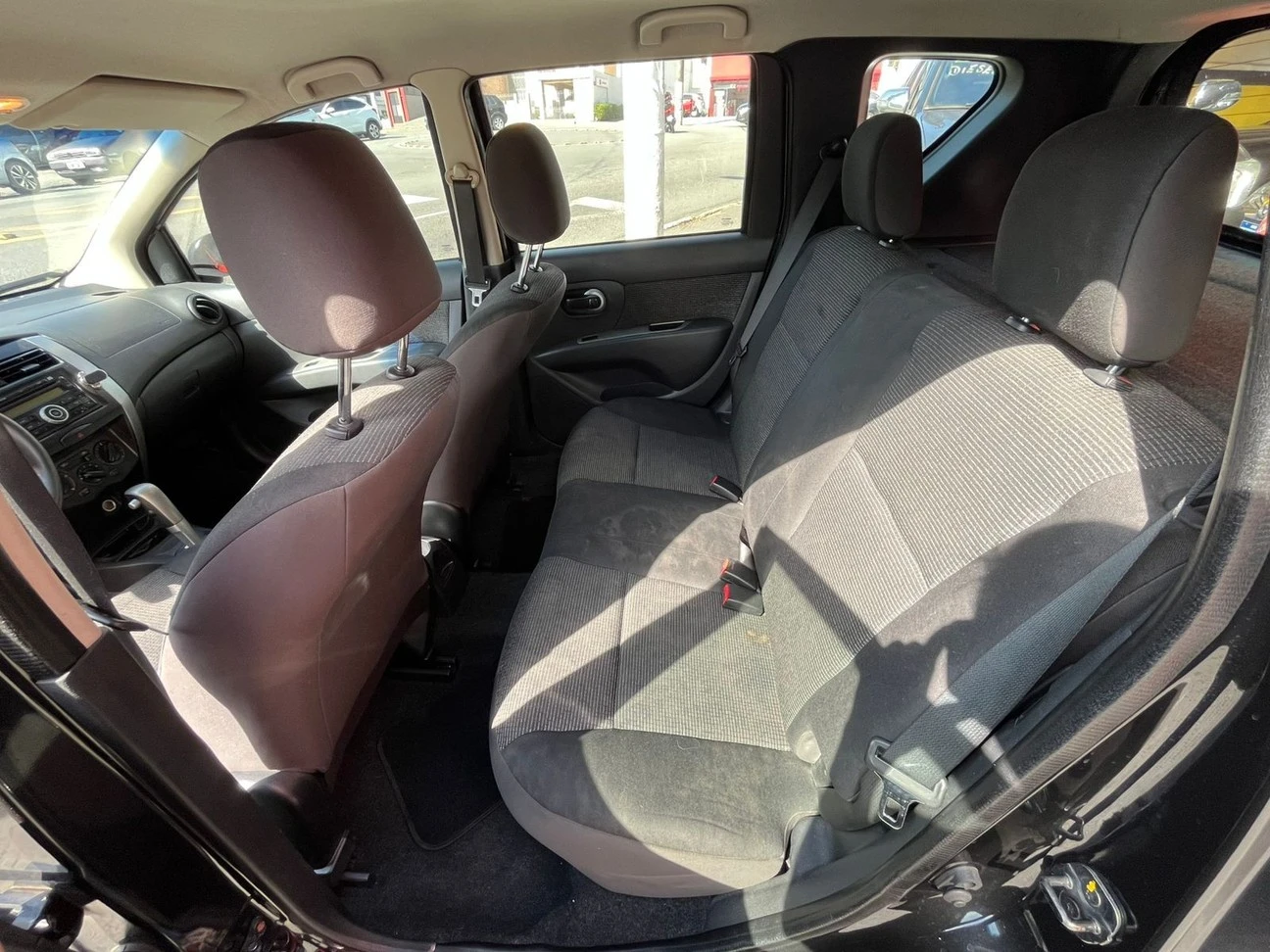 NISSAN LIVINA