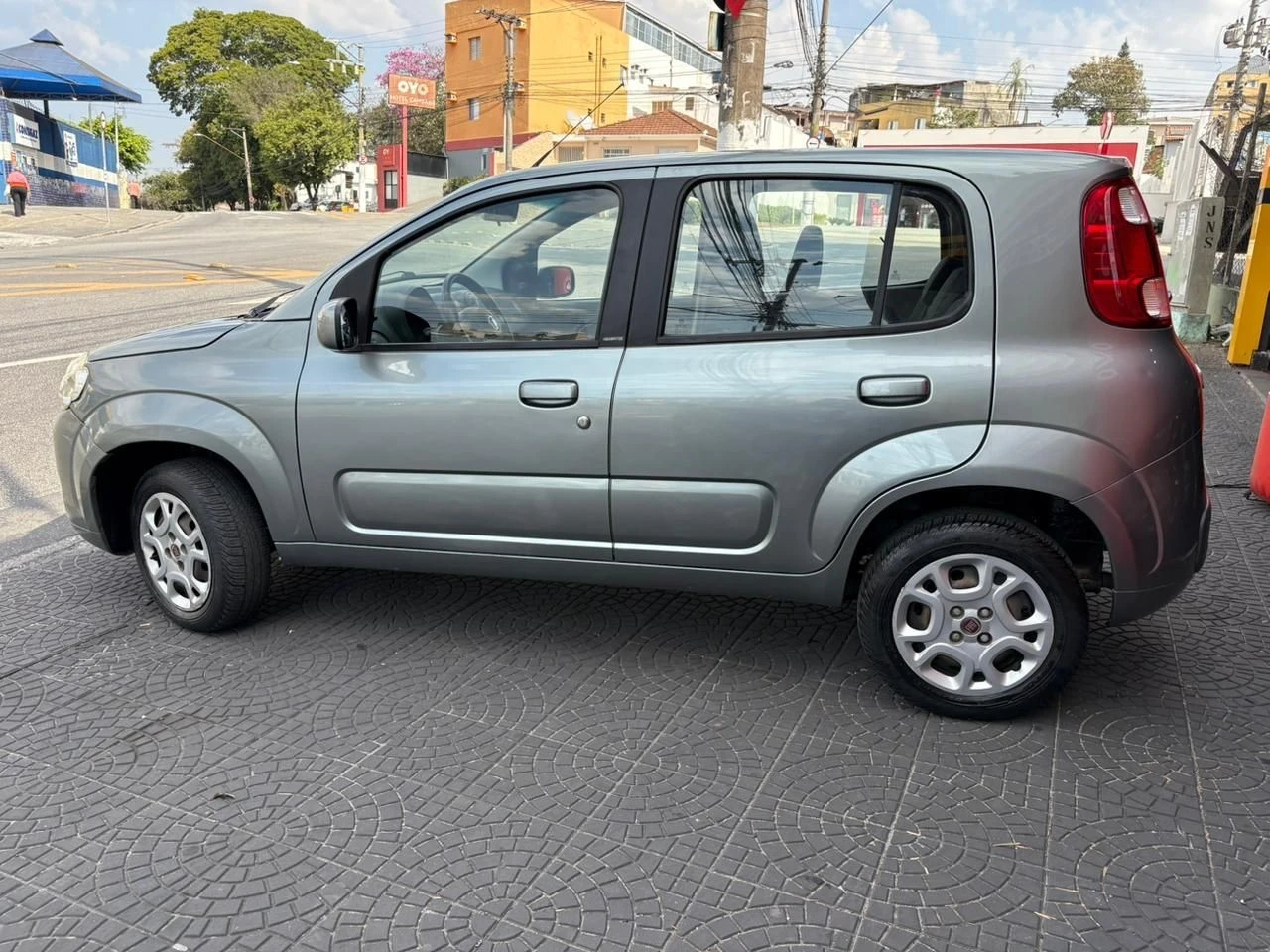 FIAT UNO