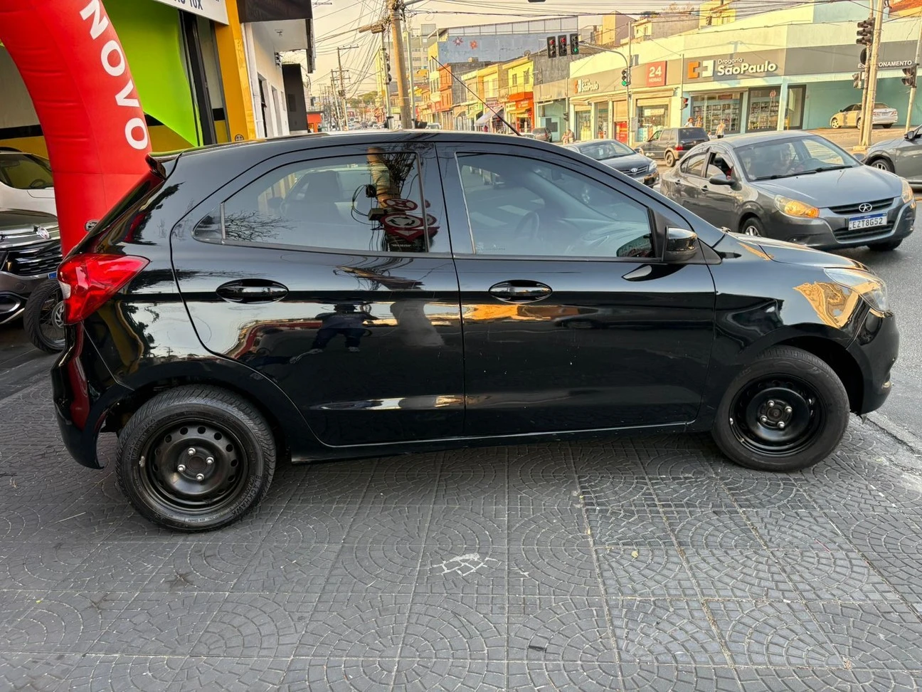 FORD KA