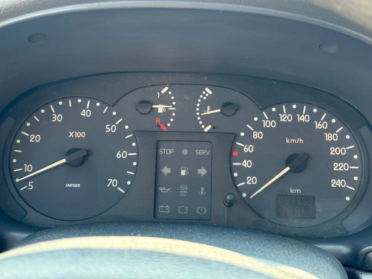 RENAULT CLIO