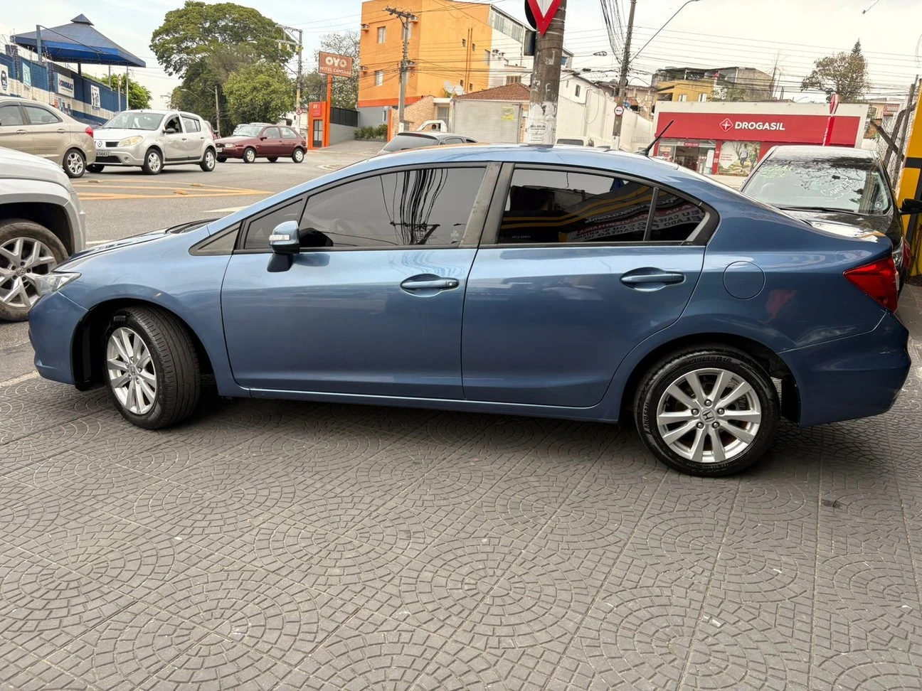 HONDA CIVIC