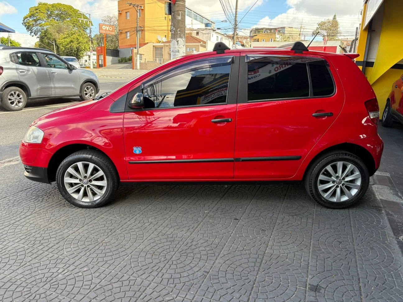 VOLKSWAGEN FOX