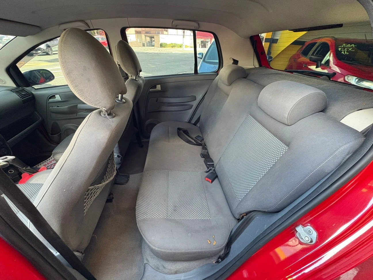VOLKSWAGEN FOX
