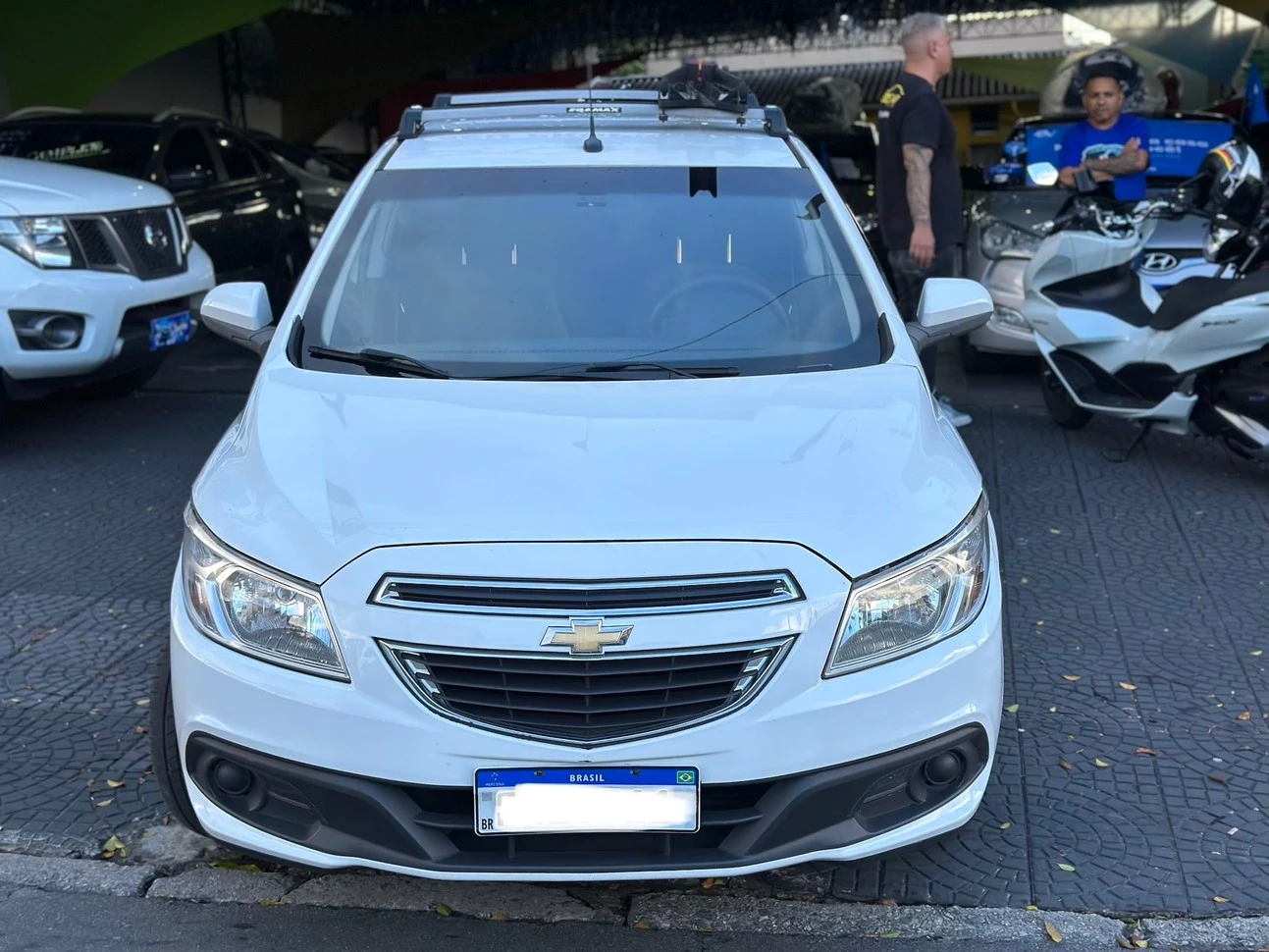 PRISMA 1.0 MPFI LT 8V