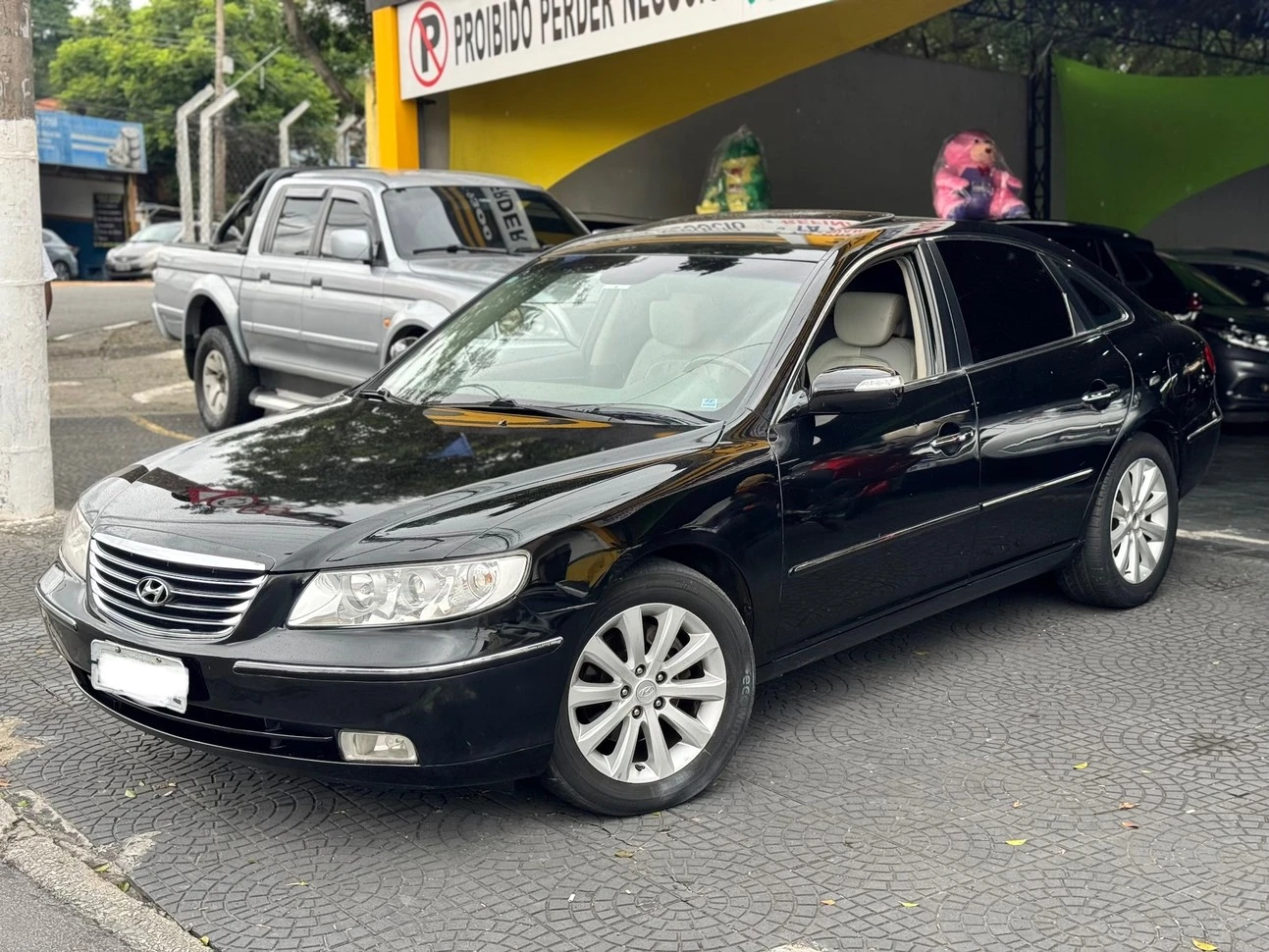 AZERA 3.3 MPFI GLS SEDAN V6 24V