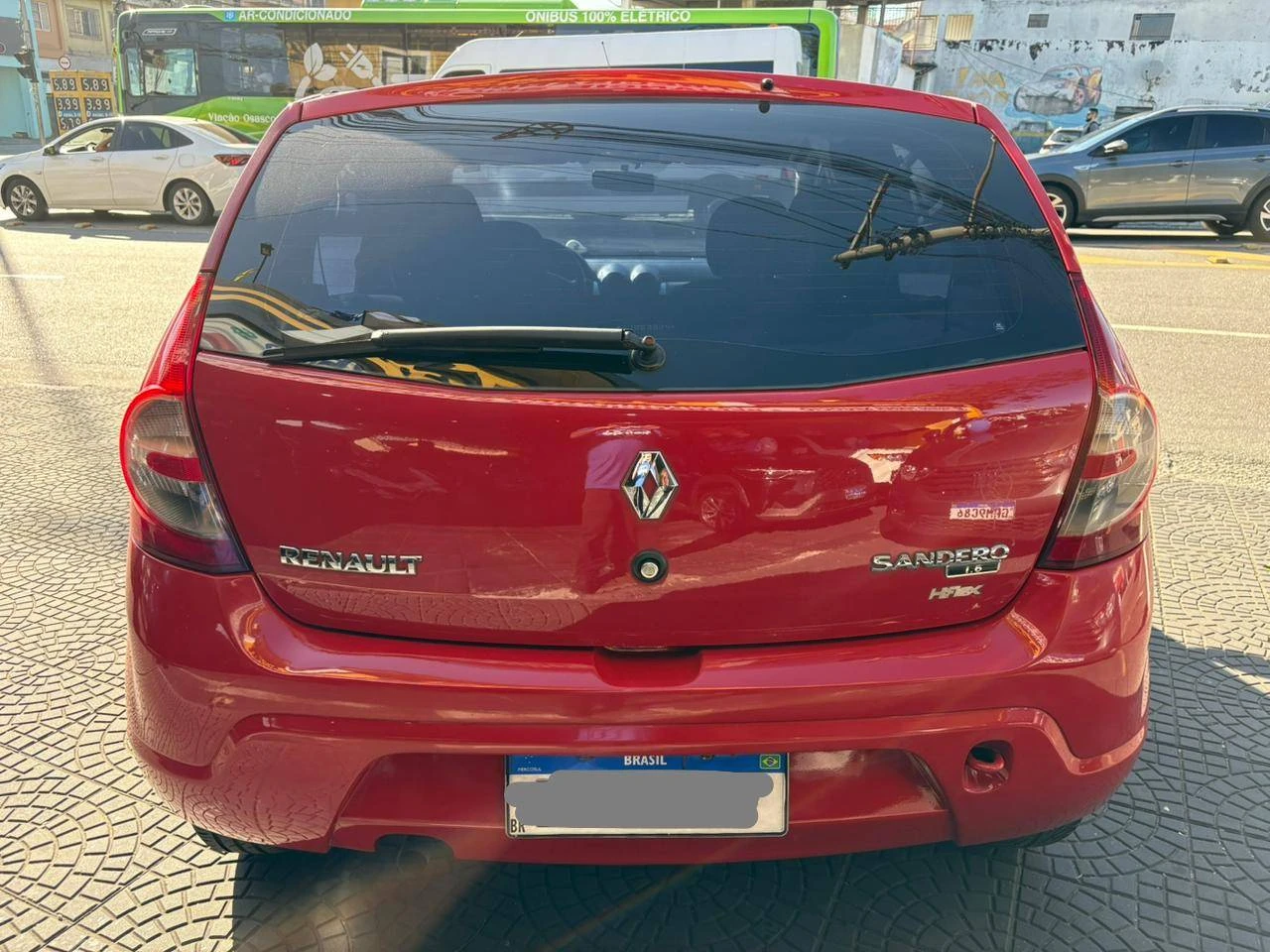 RENAULT SANDERO