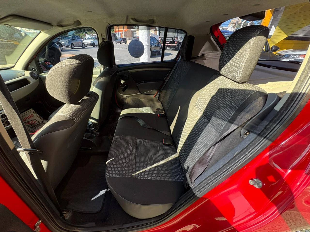 RENAULT SANDERO