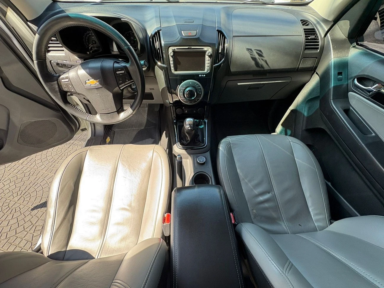 CHEVROLET S10