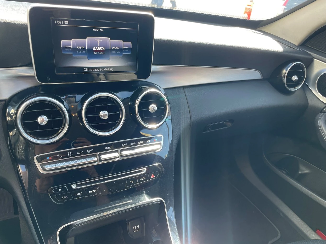 MERCEDES-BENZ C 180
