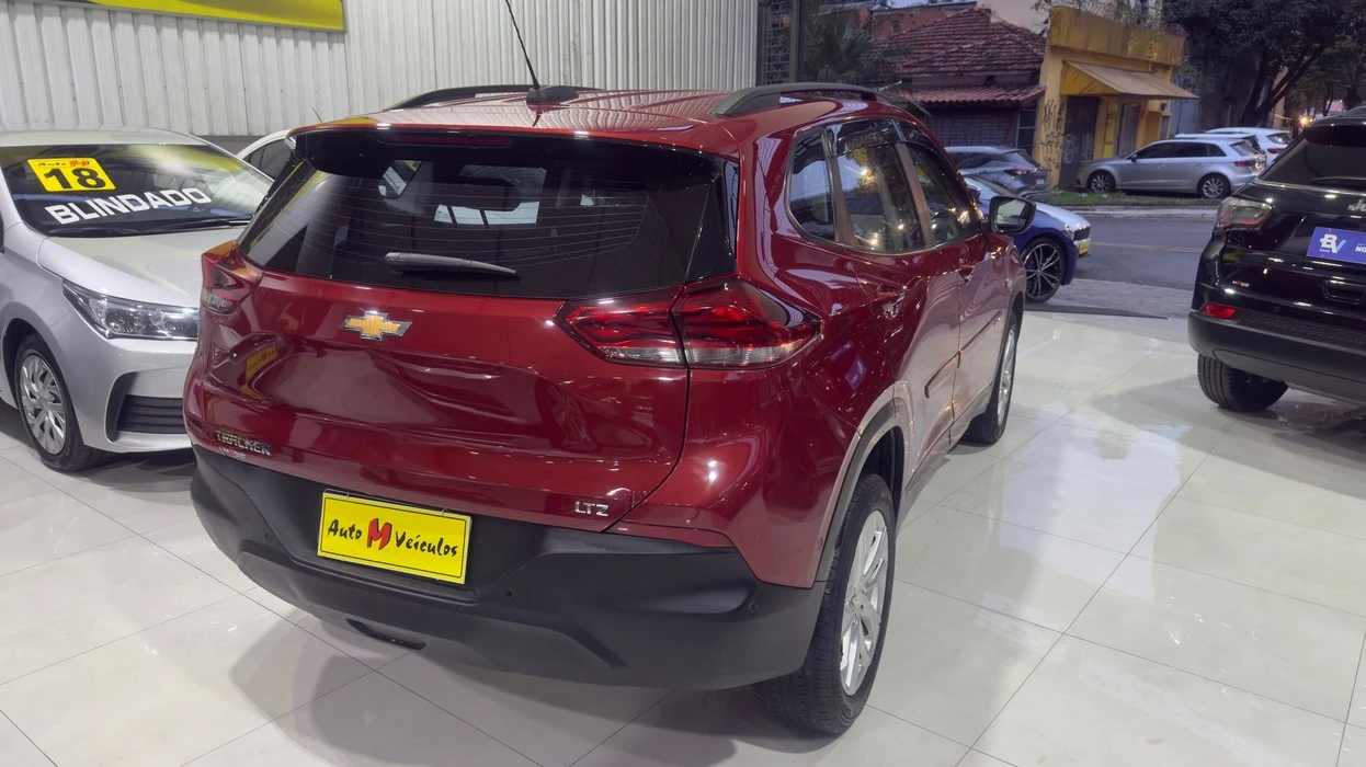 CHEVROLET TRACKER