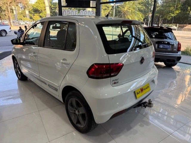 VOLKSWAGEN FOX