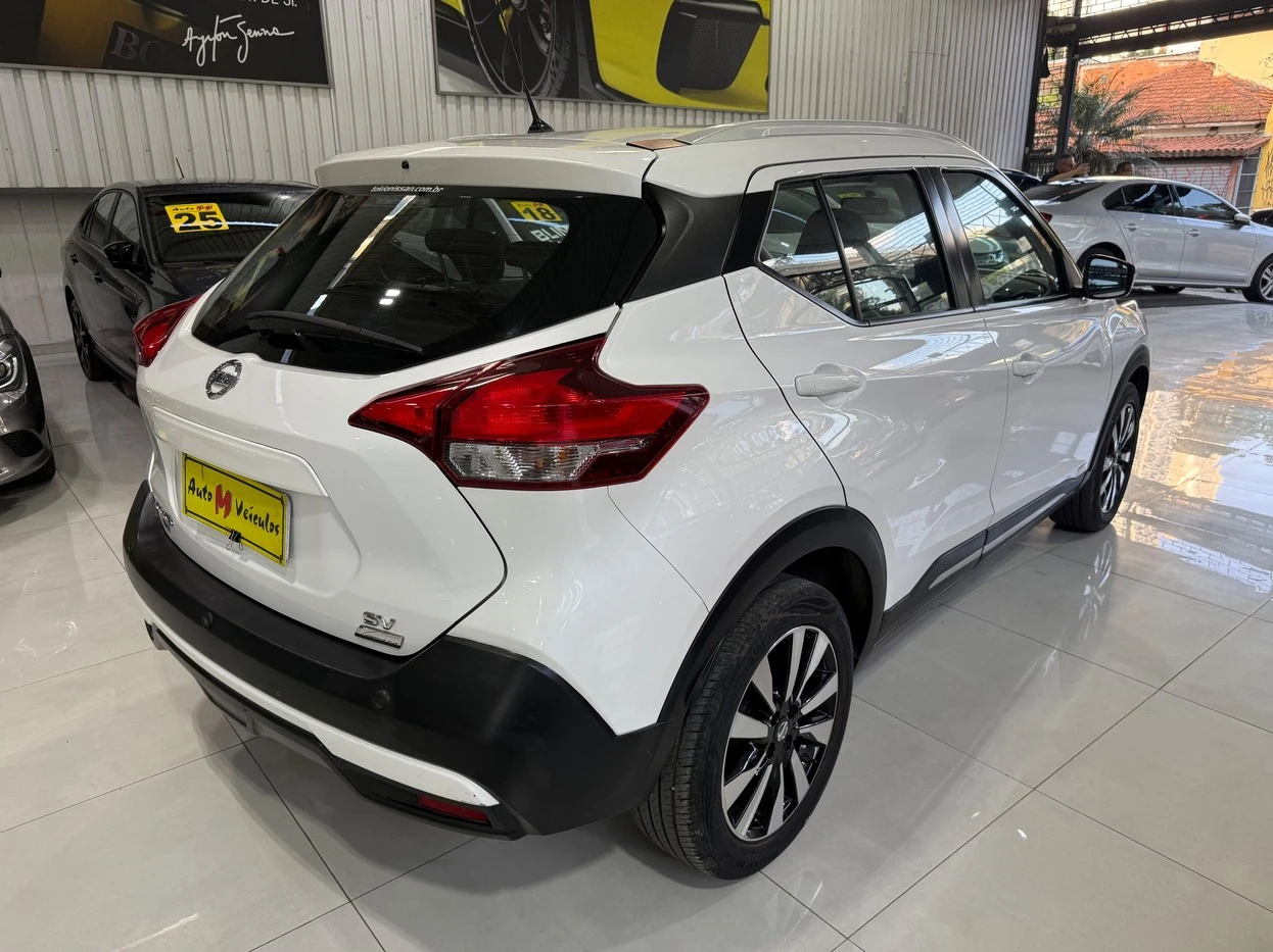 NISSAN KICKS