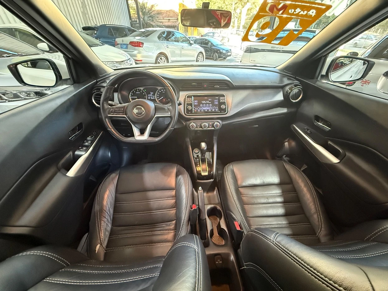 NISSAN KICKS