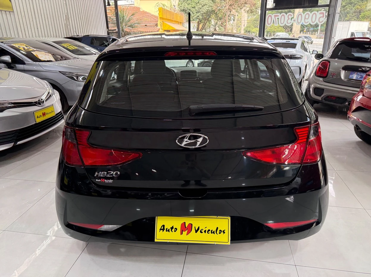 HYUNDAI HB20