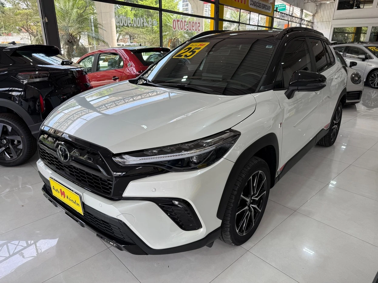 TOYOTA COROLLA CROSS
