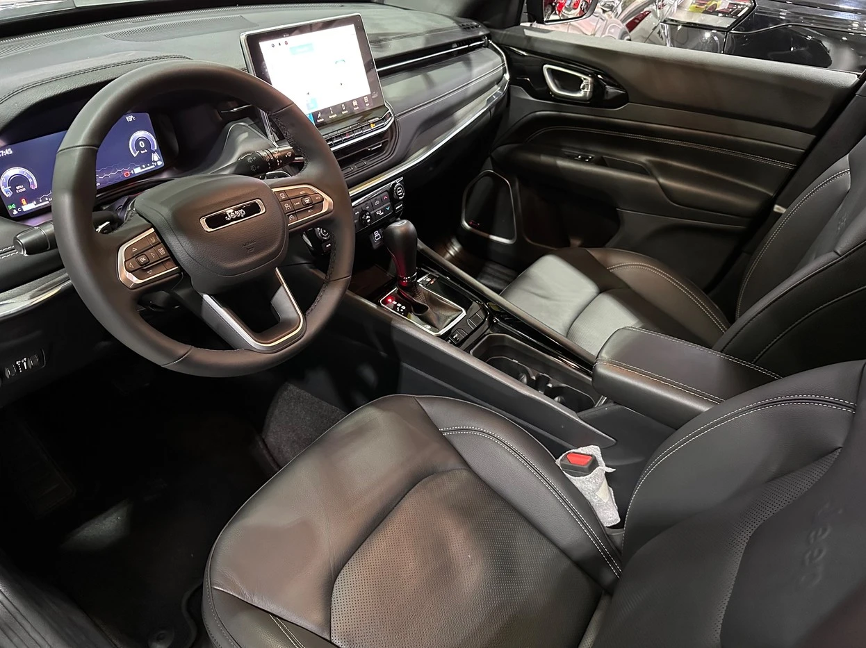 JEEP COMPASS