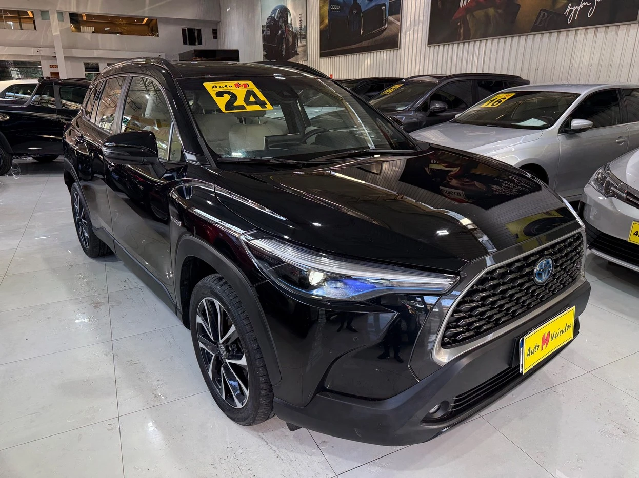 TOYOTA COROLLA CROSS