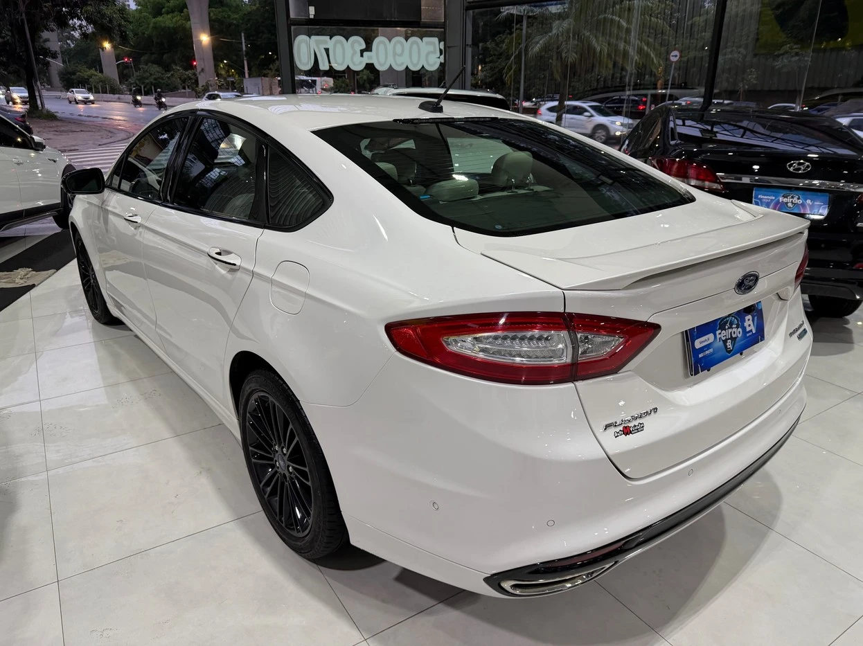 FORD FUSION