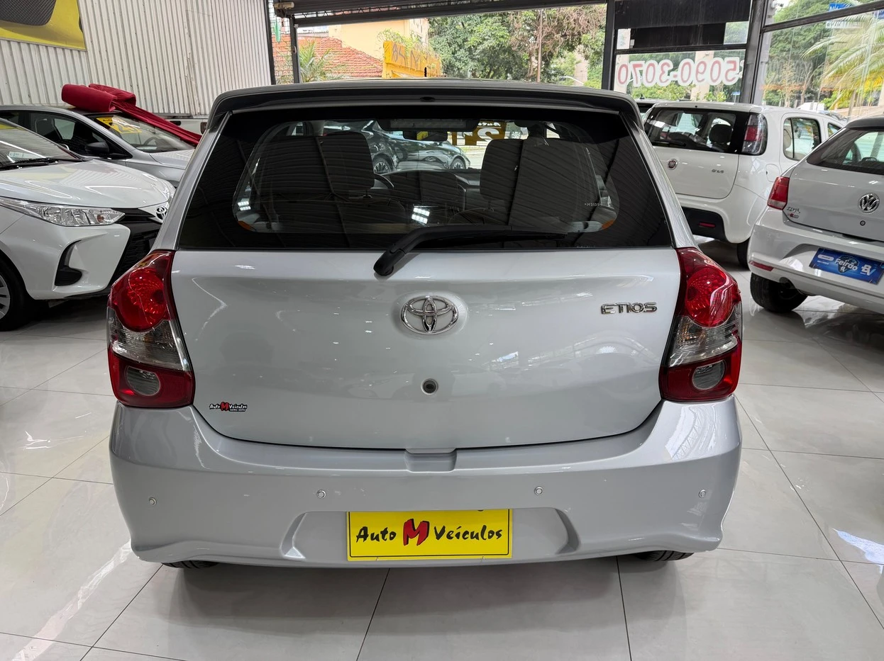TOYOTA ETIOS