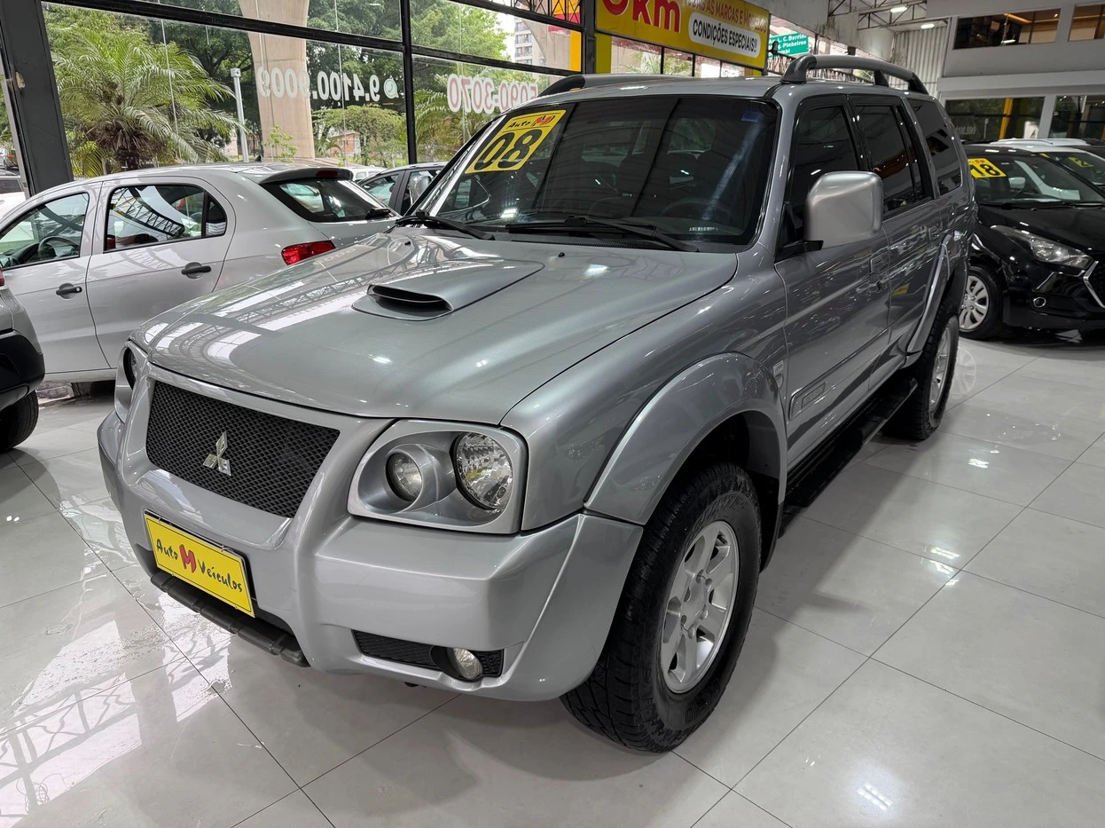 MITSUBISHI PAJERO SPORT