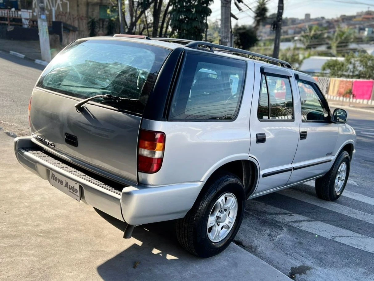CHEVROLET BLAZER
