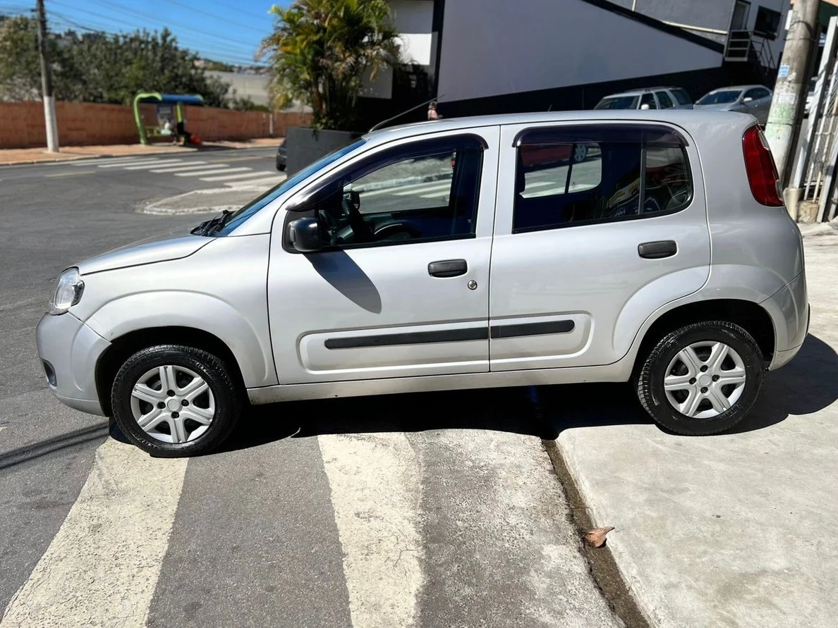 FIAT UNO