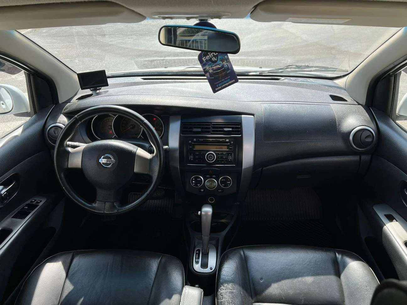 NISSAN LIVINA