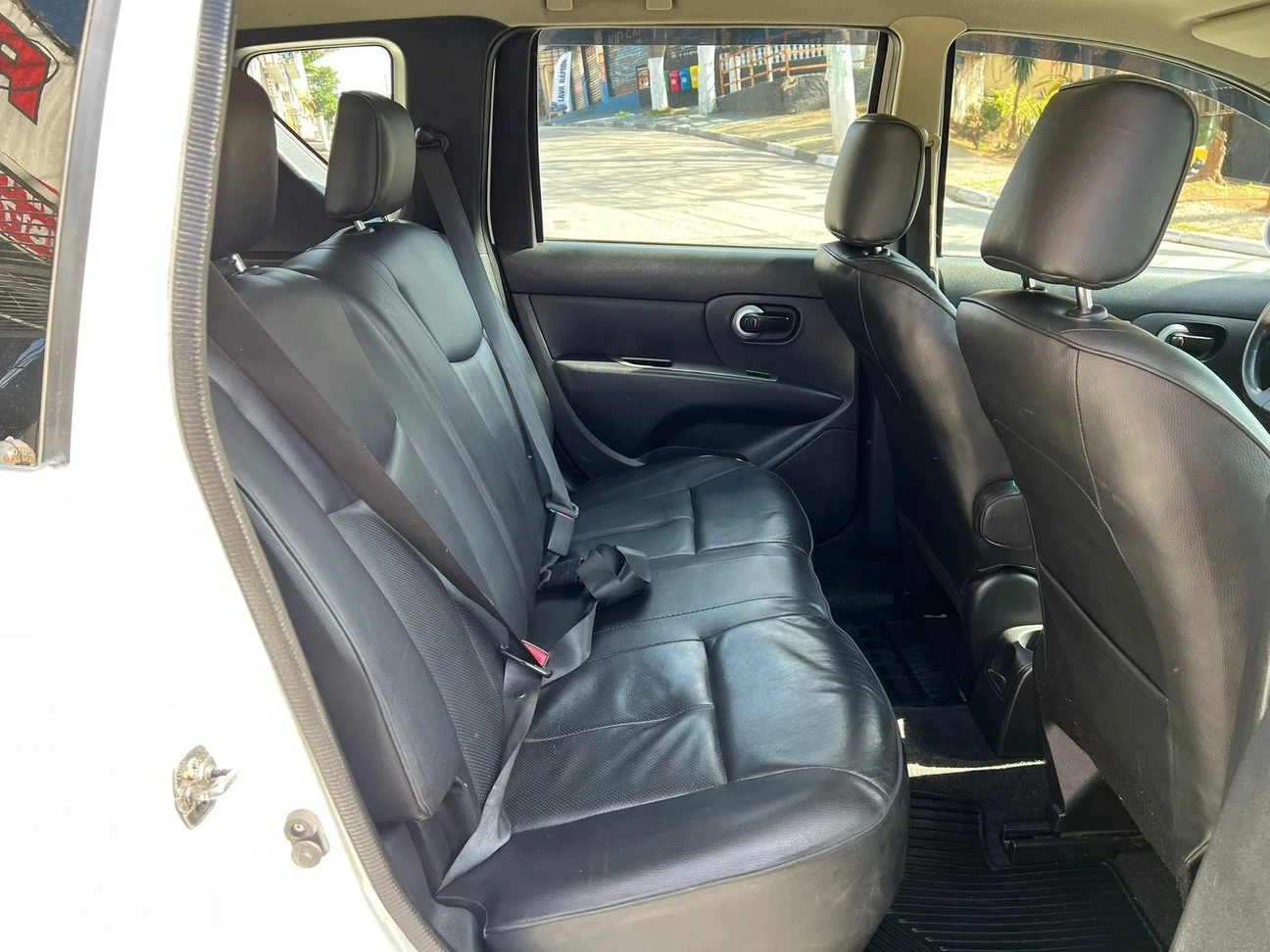 NISSAN LIVINA