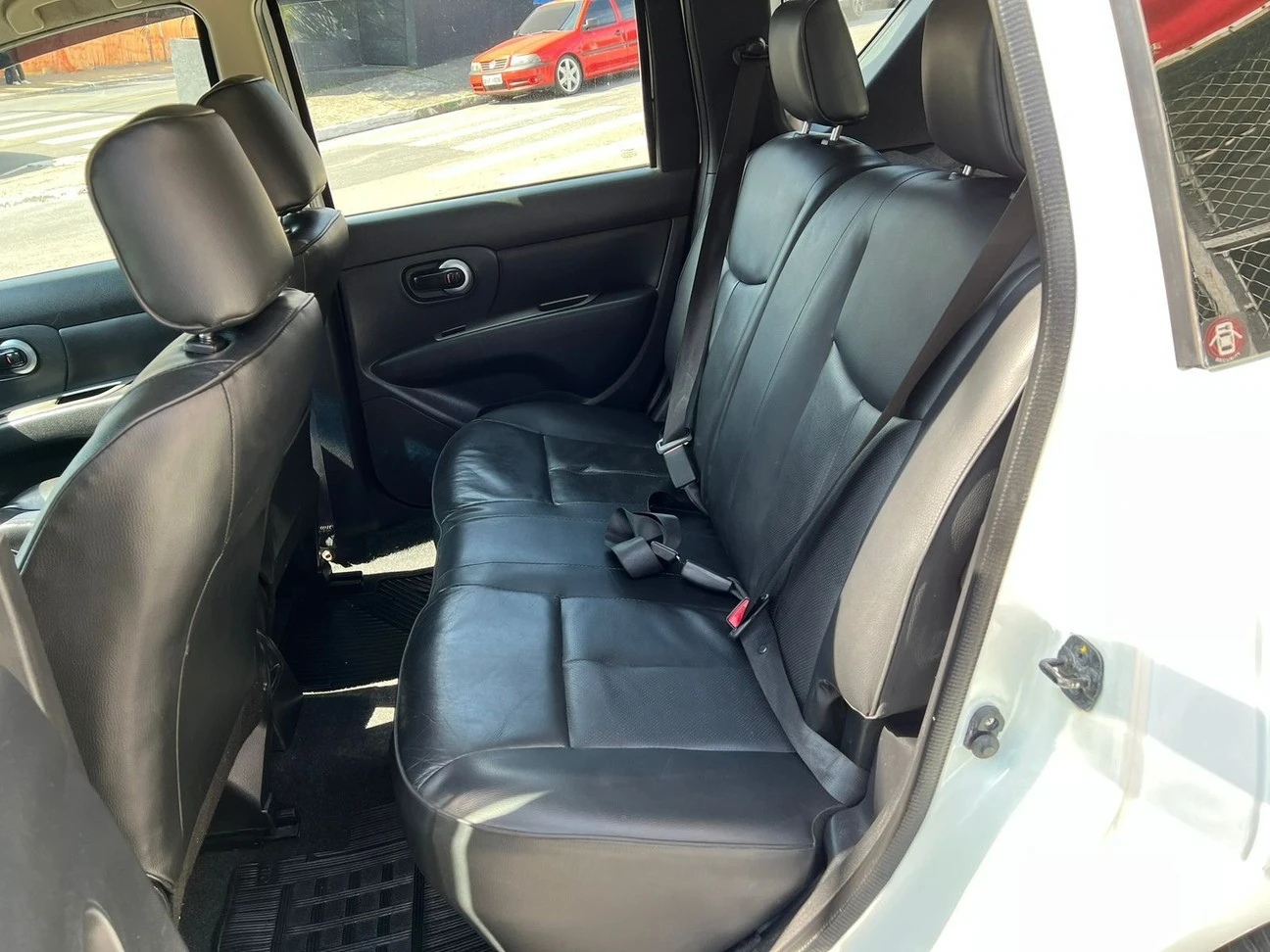 NISSAN LIVINA