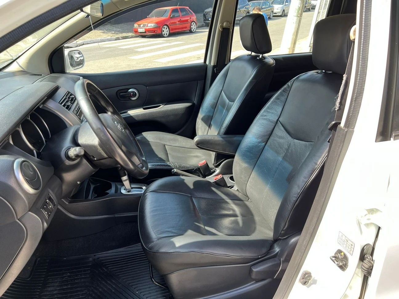 NISSAN LIVINA