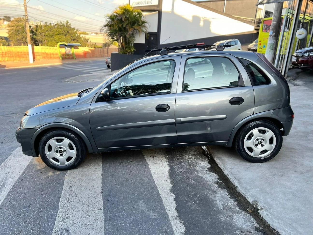CHEVROLET CORSA