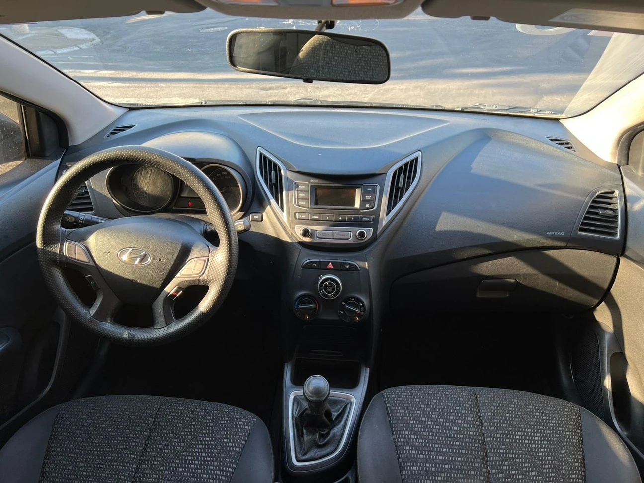 HYUNDAI HB20