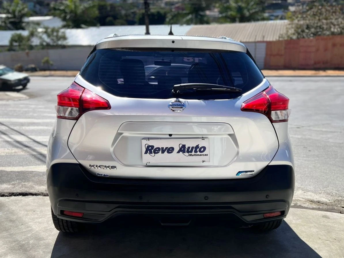 NISSAN KICKS
