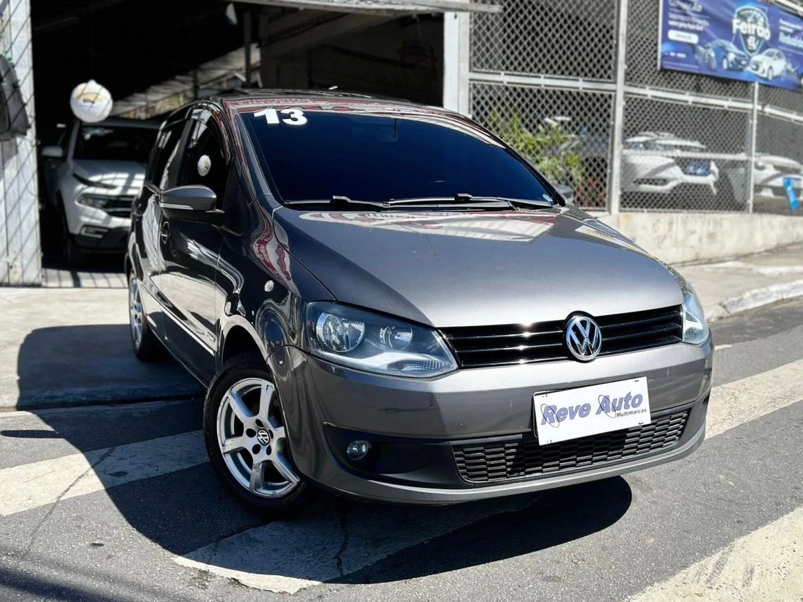 VOLKSWAGEN FOX