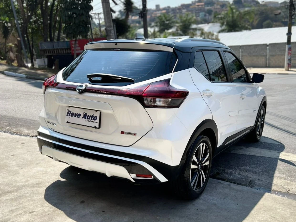 NISSAN KICKS
